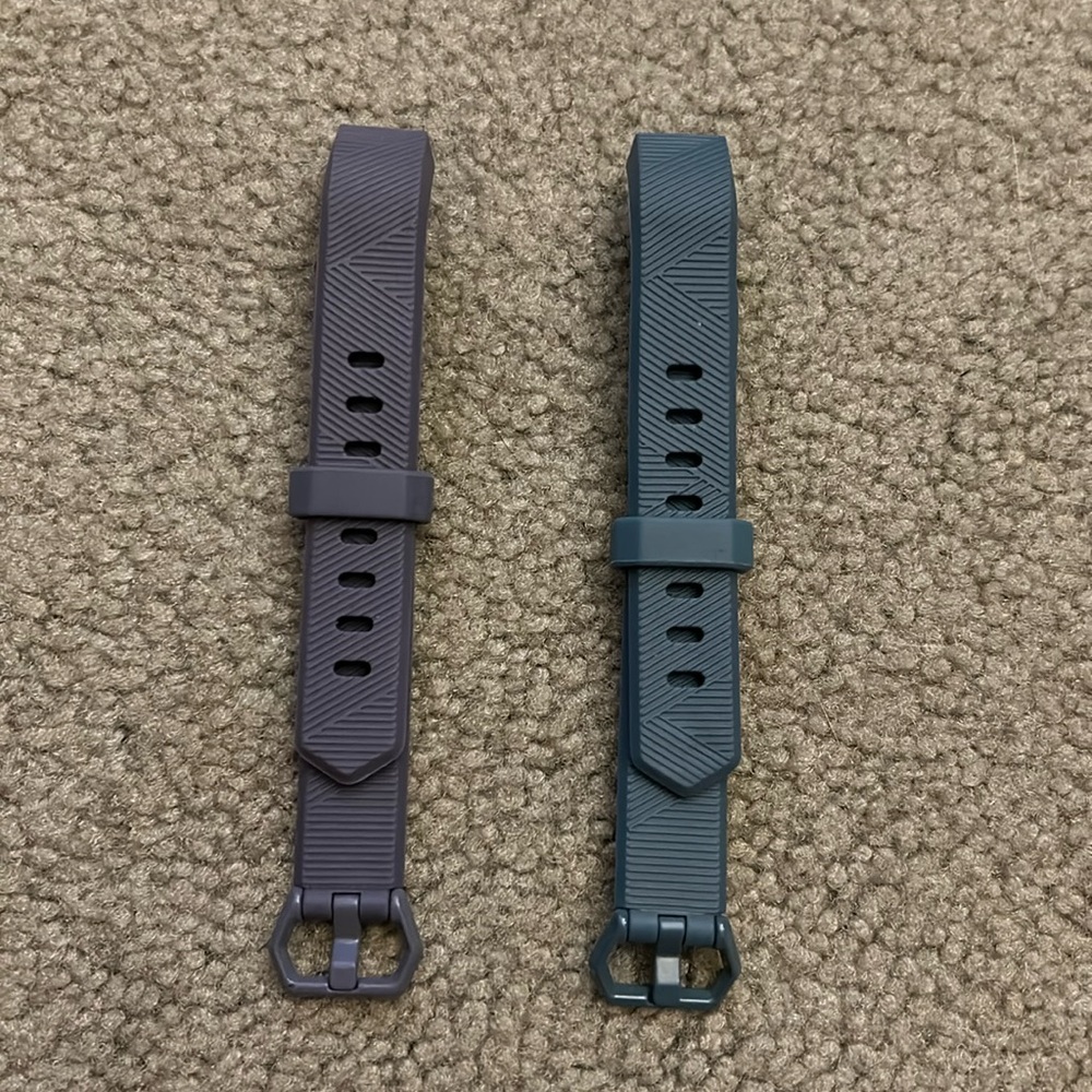 2 pc FitBit bands